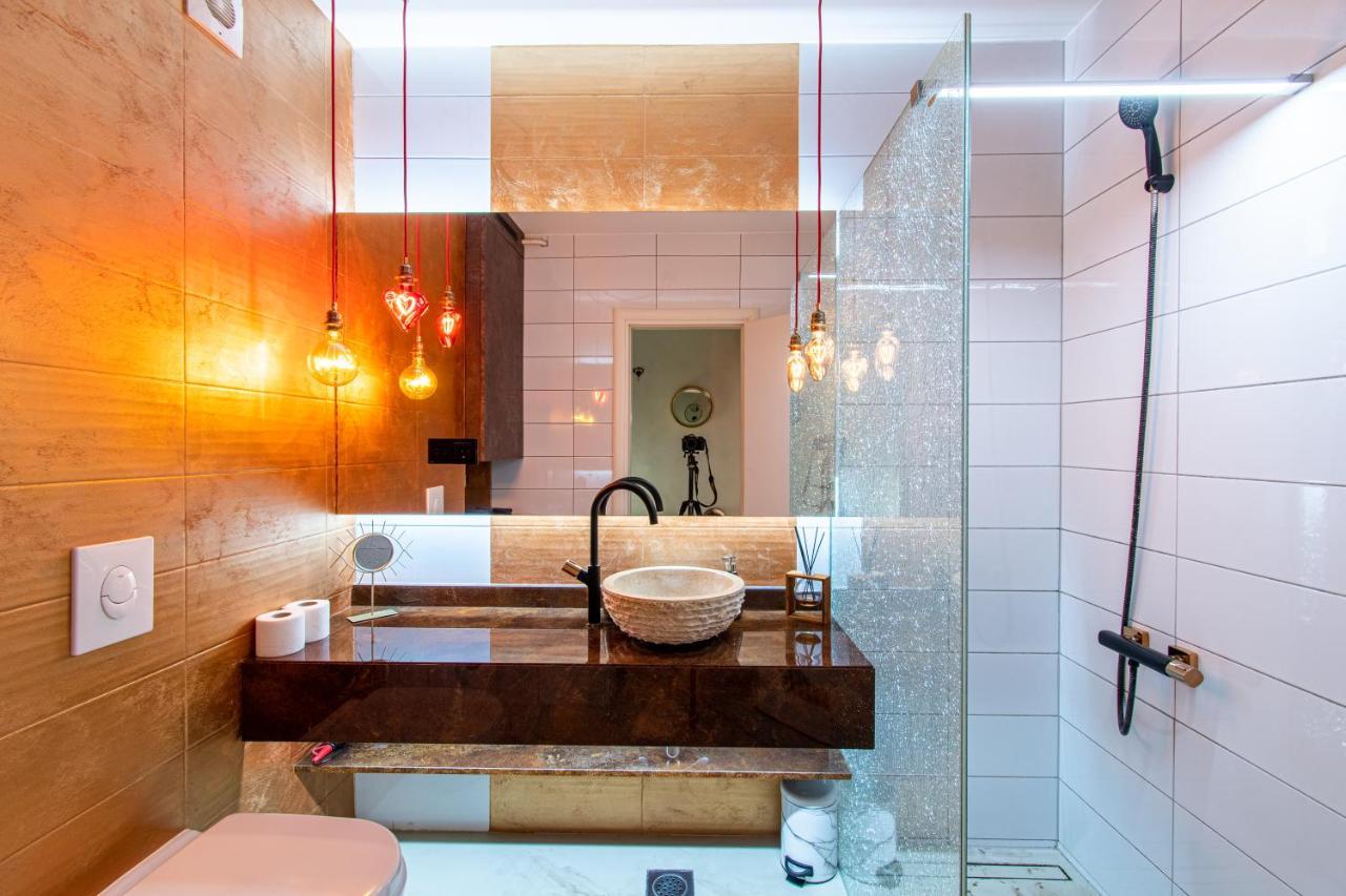 Jacuzzi - Love - Bdsm - Extra Luxury - Ev Chargger - Valentine'S Day - Red Room - Flexible Selfcheckins 28 Zagabria Esterno foto