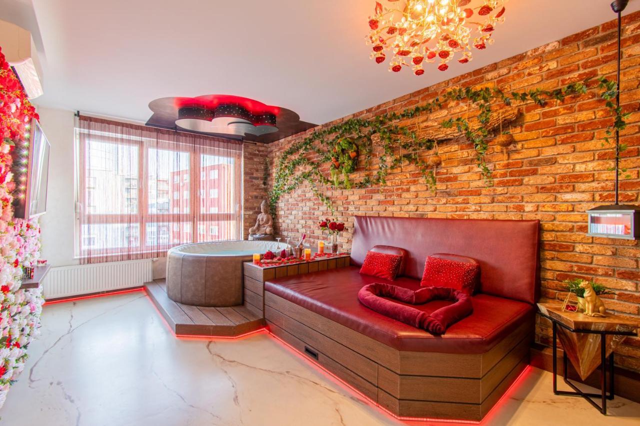 Jacuzzi - Love - Bdsm - Extra Luxury - Ev Chargger - Valentine'S Day - Red Room - Flexible Selfcheckins 28 Zagabria Esterno foto