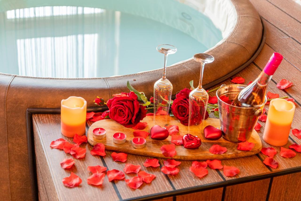 Jacuzzi - Love - Bdsm - Extra Luxury - Ev Chargger - Valentine'S Day - Red Room - Flexible Selfcheckins 28 Zagabria Esterno foto